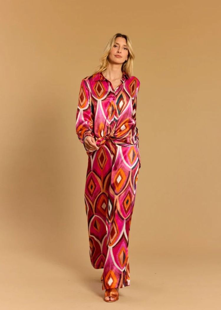 LORIE PLUM