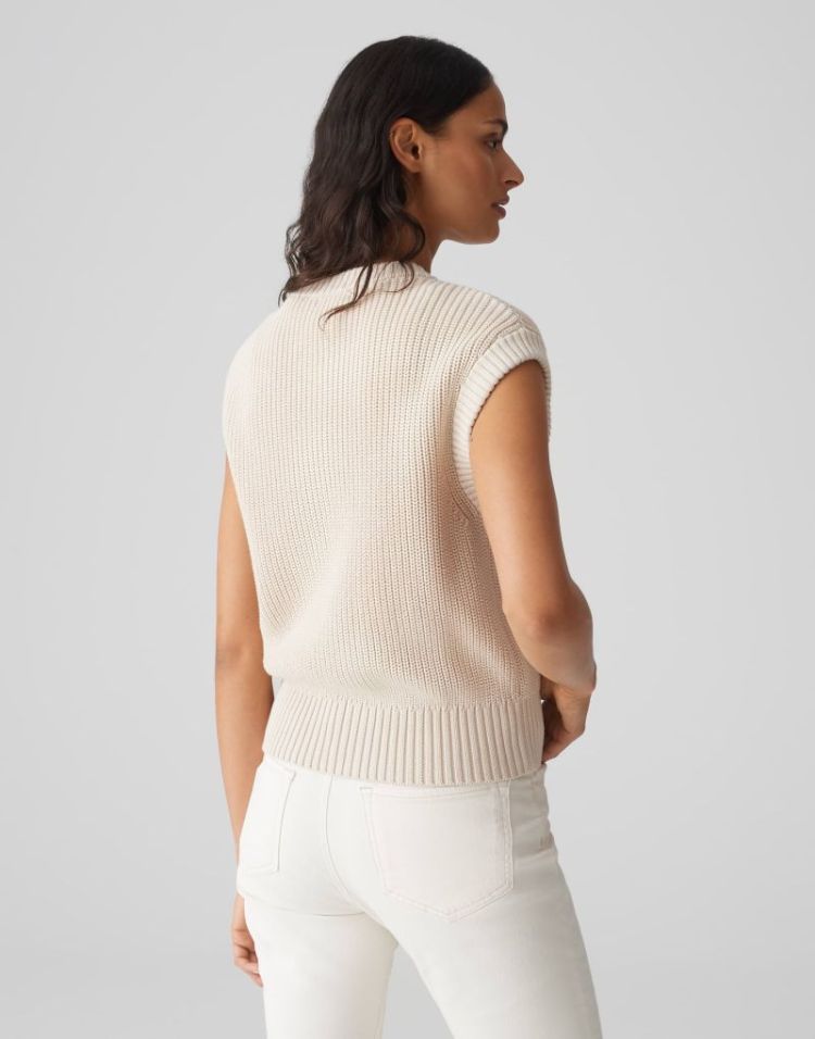 GILET TRICOTÉ CÔTELÉ 