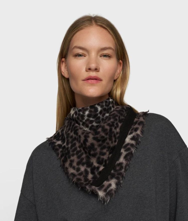 WOOL BANDANA LEOPARD 4000 SOFT WHITE