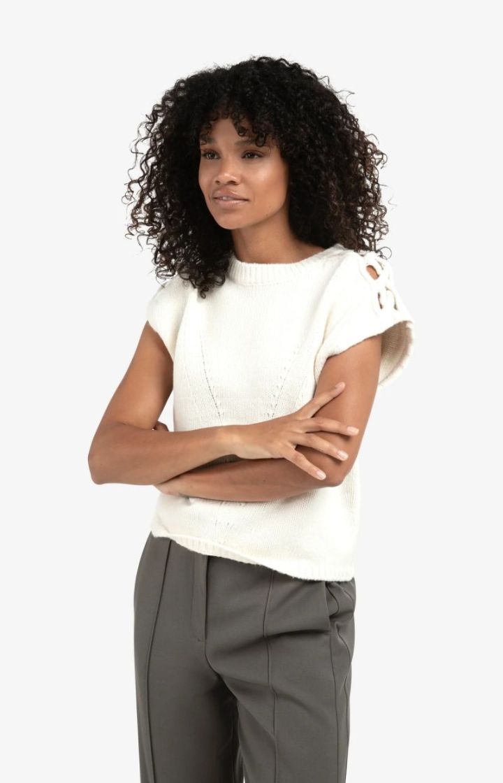 01-000511-510 OFF WHITE