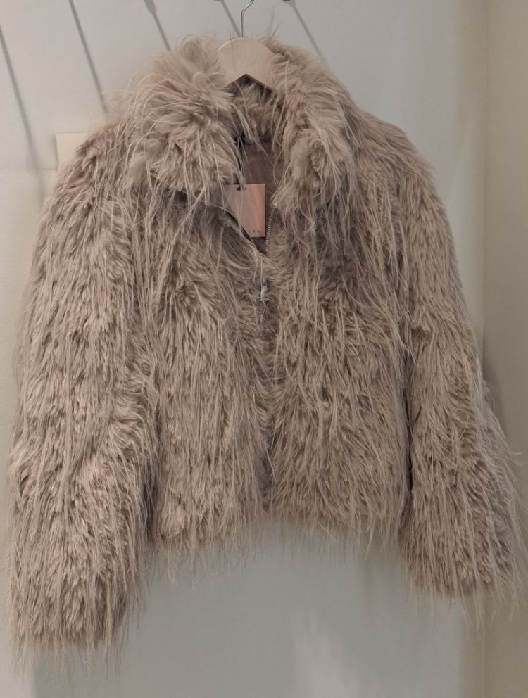 FOURRURE POIL LONG BEIGE CLAIR