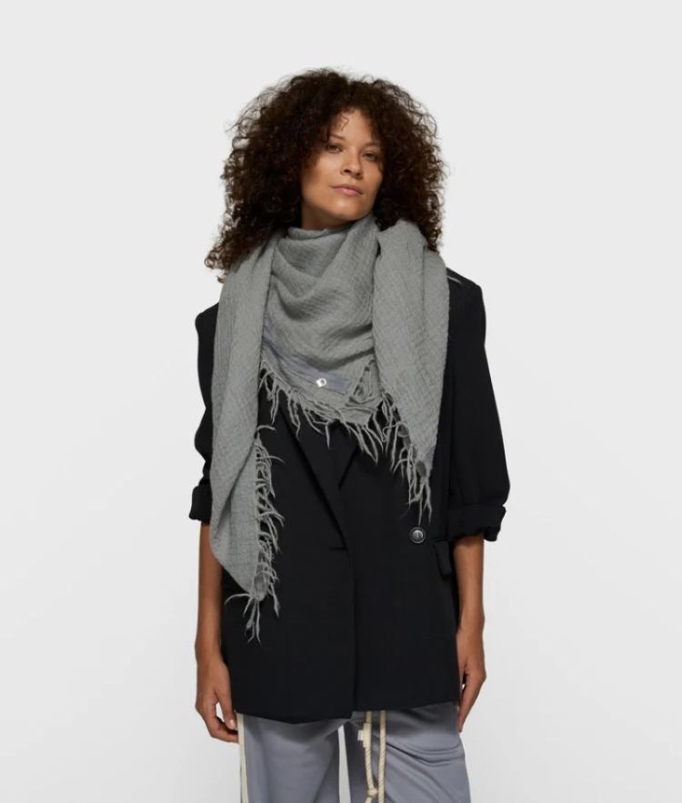 scarf washed wool light graphite