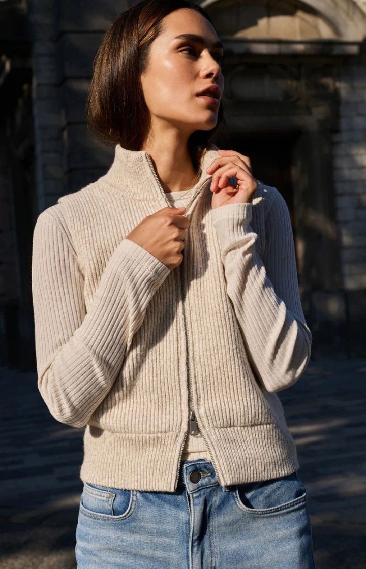 01-010142-601 HEATER GREY