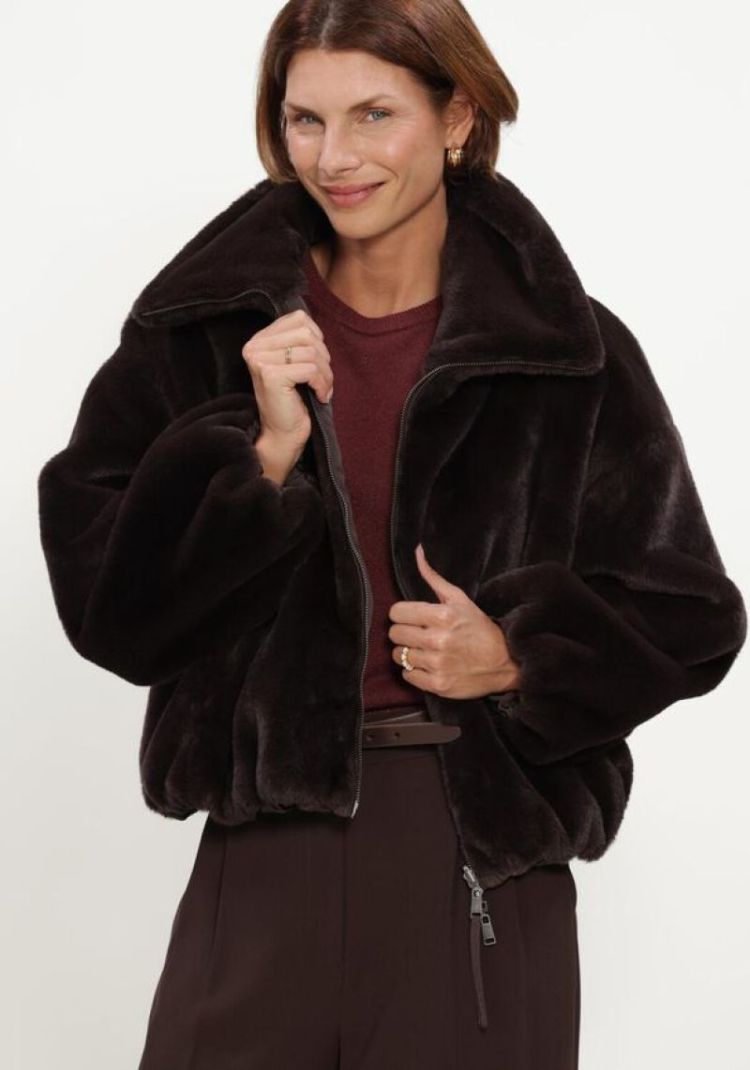 MAXIE PLUM