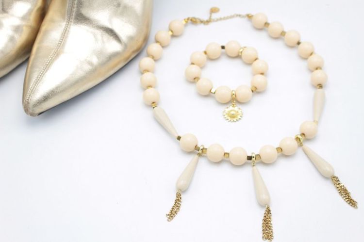 Collier court perles BEIGE