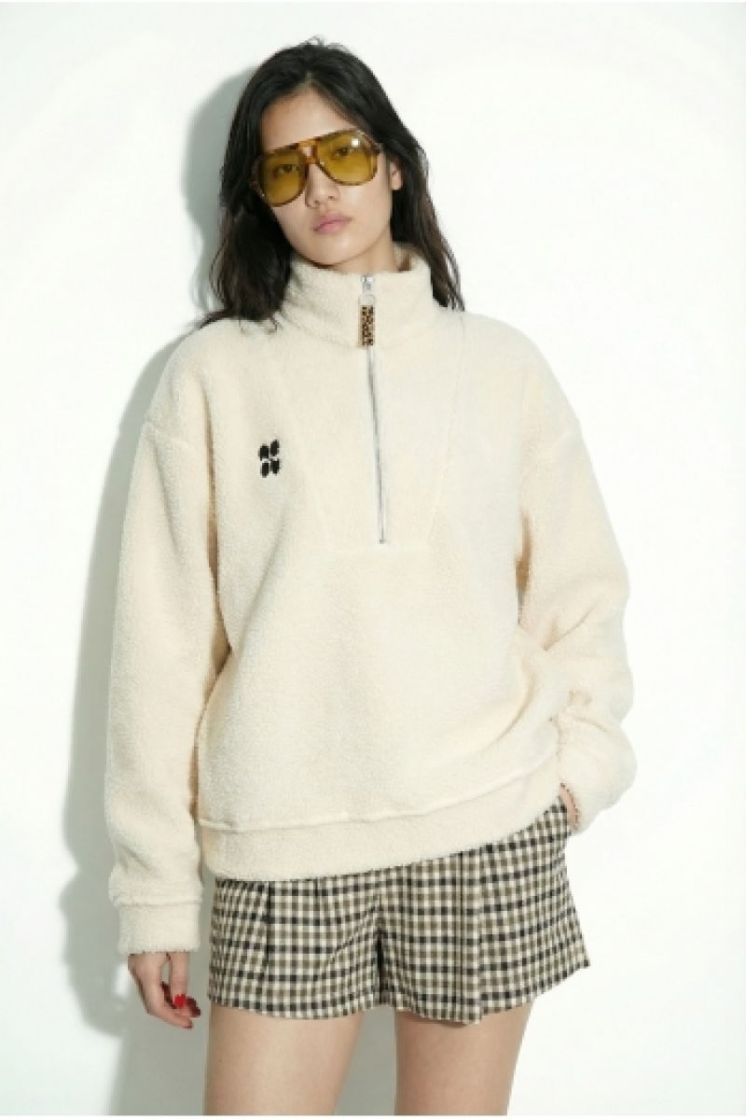2H260617LU1 WHITE